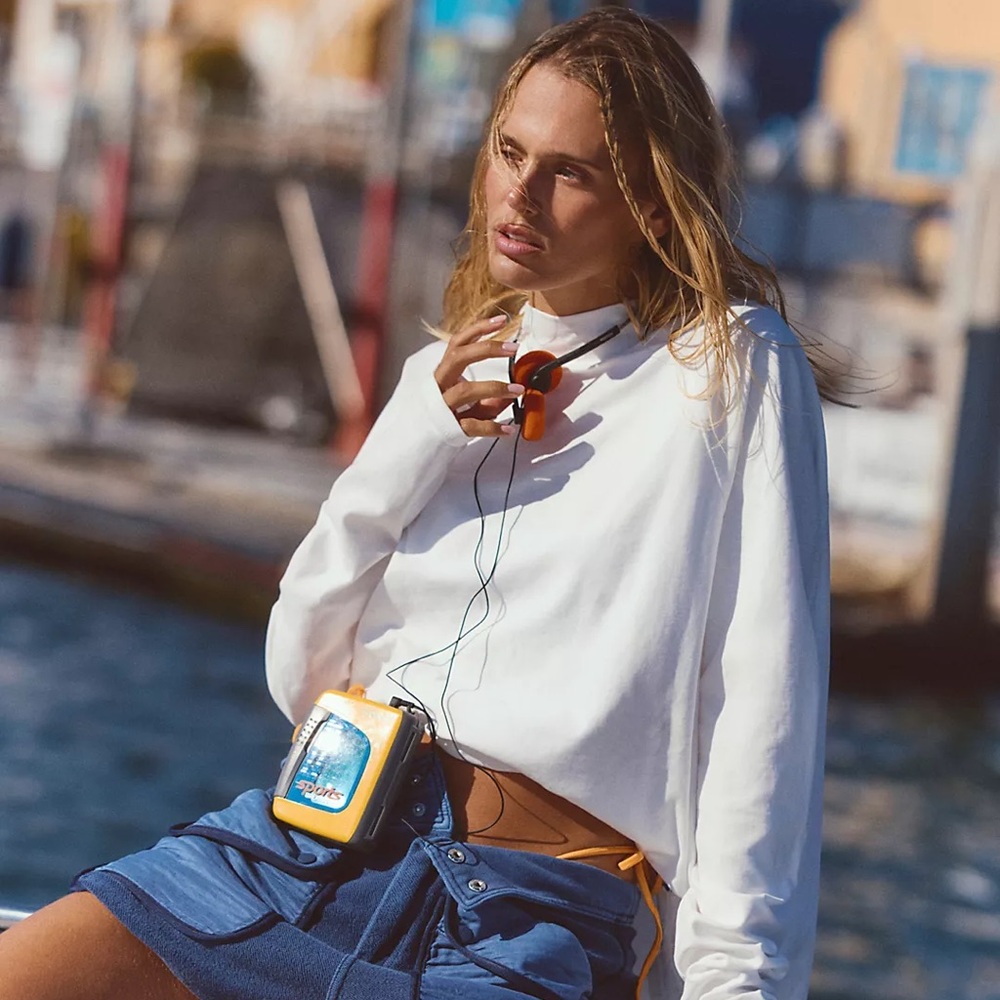 FP MOVEMENT Restoration Layer, Size L - Picture 2 of 5